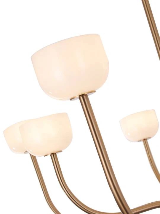 Solano Grace – 8-Light Chandelier in Antique Copper
