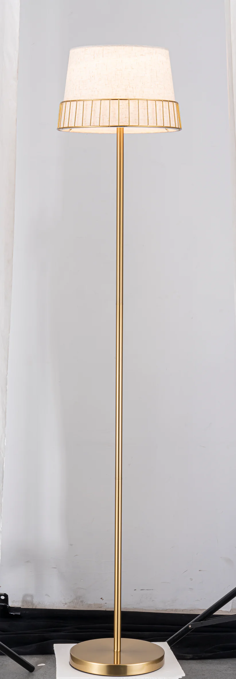 Brass Dome Floor Lamp with E27 Socket