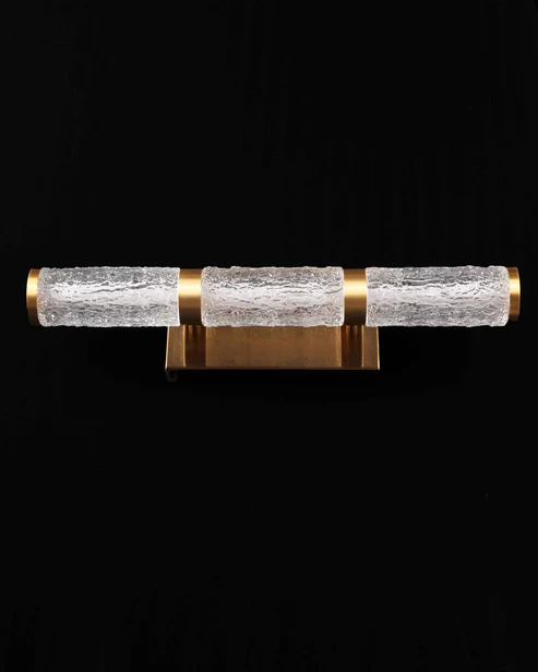 Satin Brass Mirror Light – 21W LED with Crackled Acrylic Diffuser