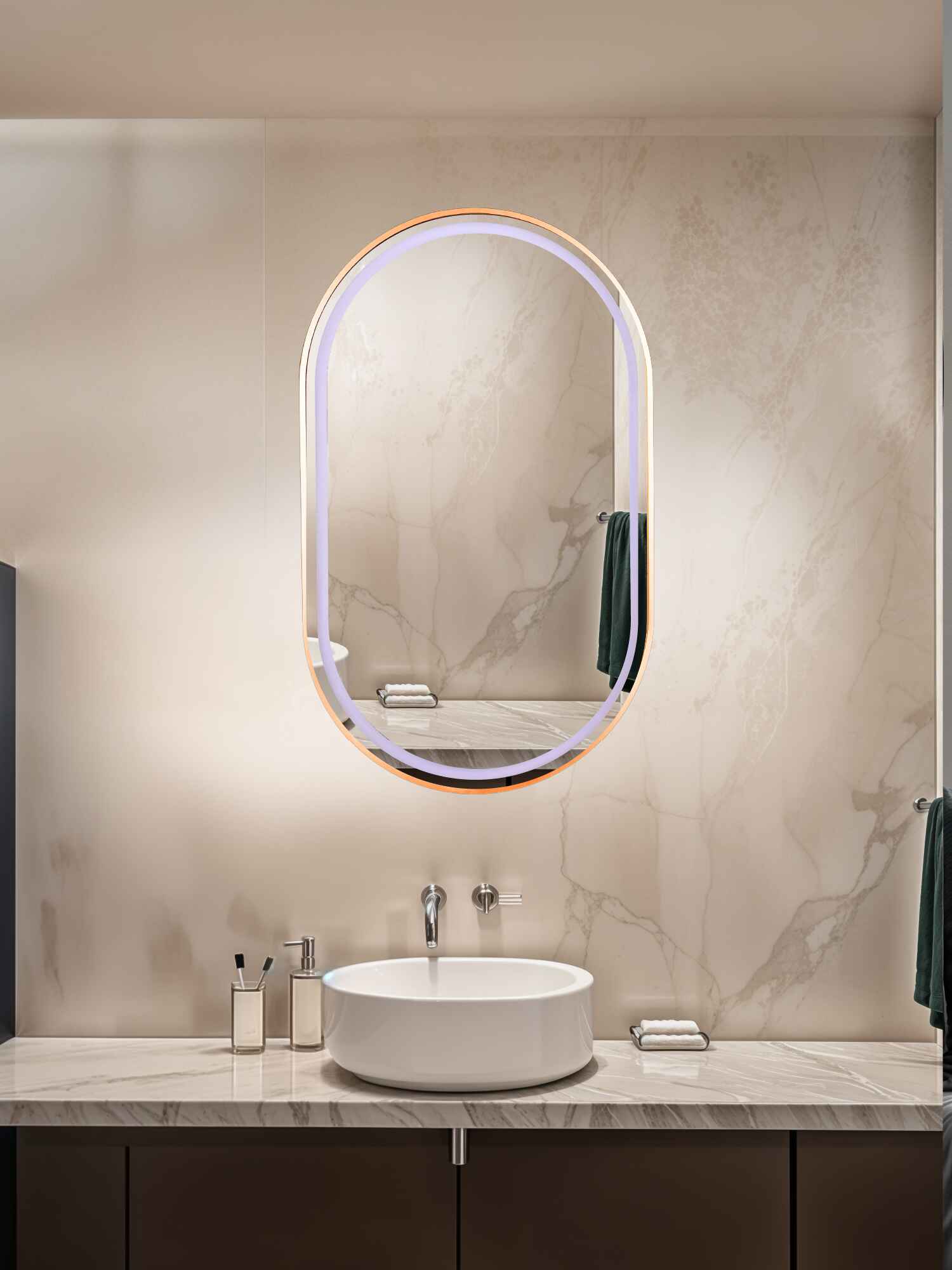 Curved Edge Gold Mirror with LED Backlight – 24W | 550 × 900mm