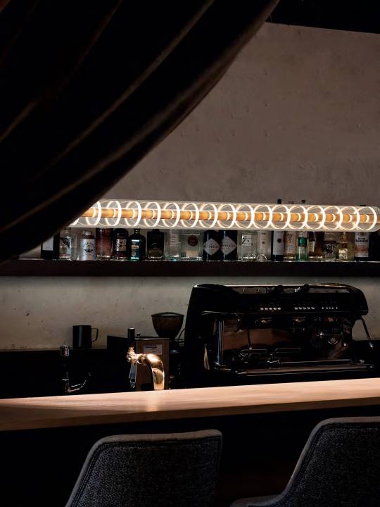 Gold Glass Linear Pendant Light