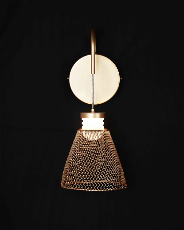 Contemporary Gold LED Wall Light – 6W