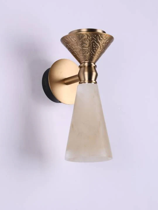 Alabaster & Copper Wall Light – Dual LED Glow in Matt Gold
